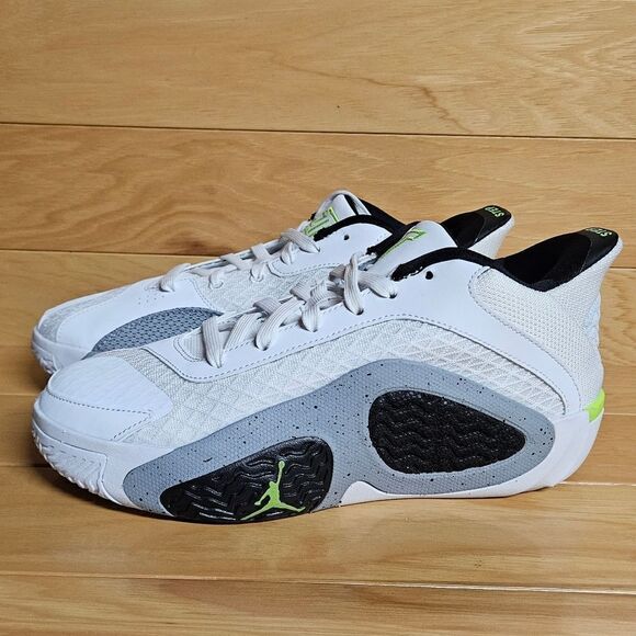 Nike Jordan Tatum 2 GS White Green Black Basketball Kids Sneaker Shoe FJ6459-100 - Picture 6 of 11